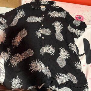 Tropical Button down Vacation mode Sz Xl. Excellent Condition